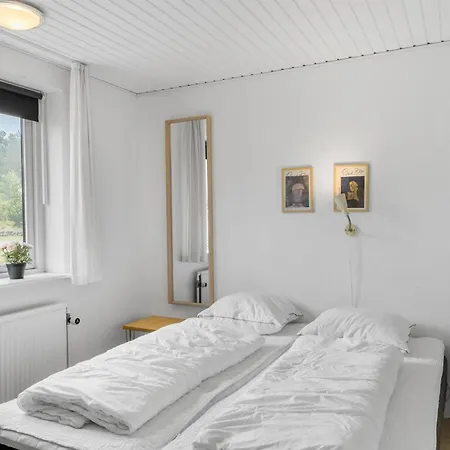 Beautiful Home In Roslev With Sauna * Roslev