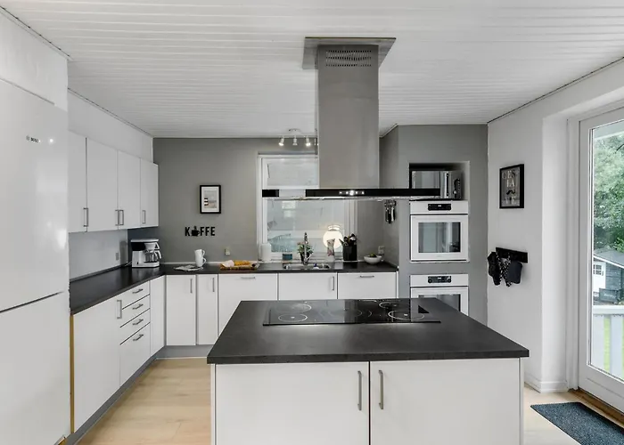 Stunning In With Sauna Сasa de vacaciones *