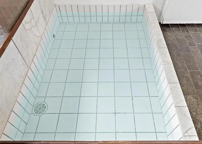 Stunning In With Sauna Сasa de vacaciones *